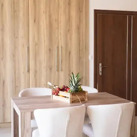 Capela Kastania Villa