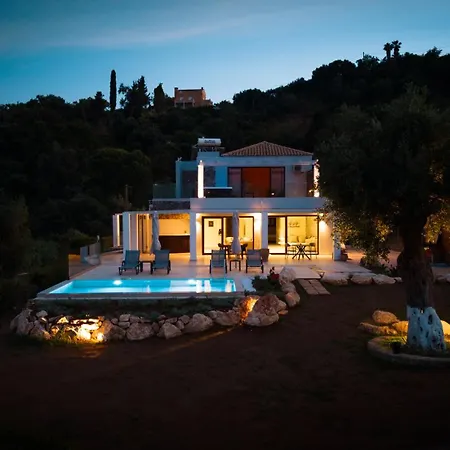 Capela Kastania Villa *